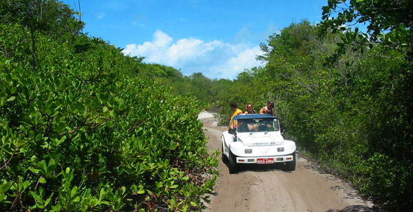 Passeio de bugue em direcão à Lagoa da Coca-Cola - Natal - Fui e Vou Voltar - Alessandro Paiva