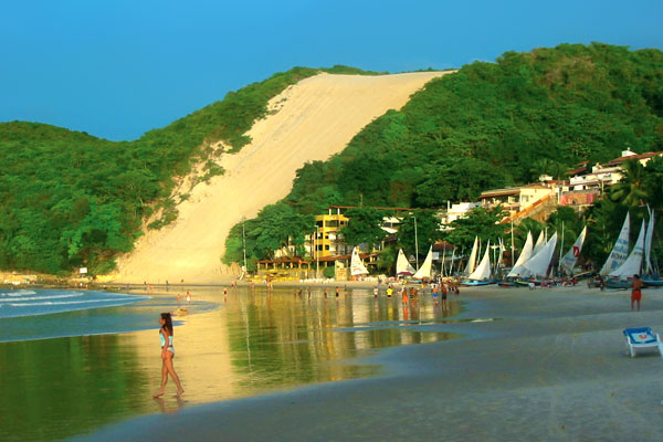 Morro do Careca, na praia de Ponta Negra (2005) - Natal - Fui e Vou Voltar - Alessandro Paiva