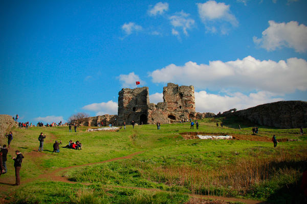 Ruínas do Yoros Kalesi (Castelo Genovês), em Anadolu Kavaği - Istanbul - Fui e Vou Voltar - Alessandro Paiva