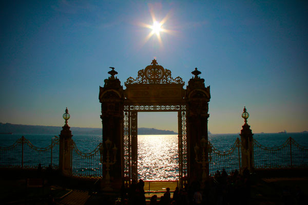 Estreito do Bósforo visto do Dolmabahçe - Istanbul - Fui e Vou Voltar - Alessandro Paiva