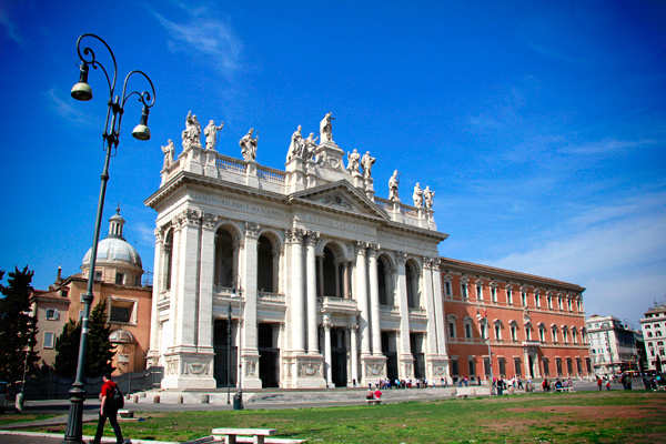 Basílica de São João de Latrão - Roma - Fui e Vou Voltar - Alessandro Paiva