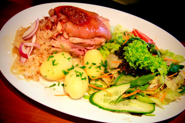 Eisbein - Berlin - Fui e Vou Voltar- Alessandro Paiva