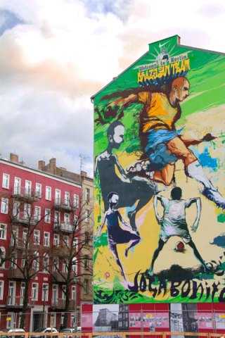 Joga Bonito - Berlin - Fui e Vou Voltar - Alessandro Paiva