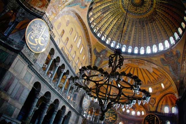 Interior da Santa Sofia.