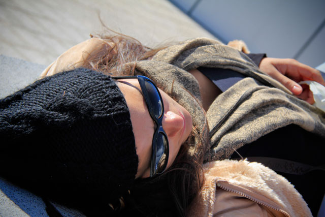 Breve descanso de frente para a Torre Agbar