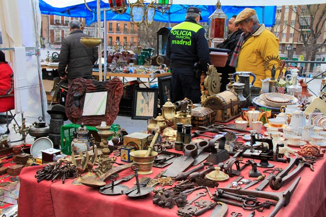 Antiguidades no El Rastro