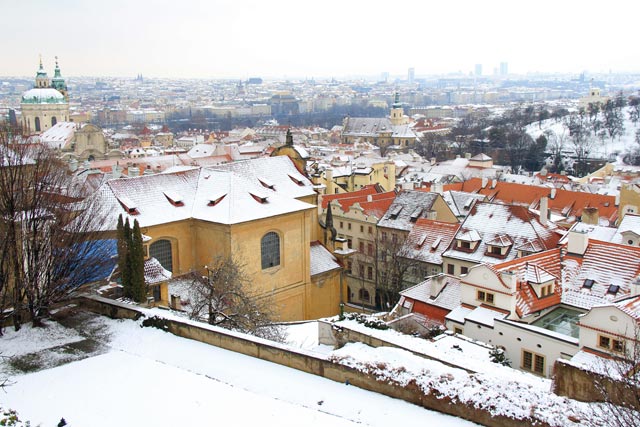 Praga vista do mirante da Praça do Castelo