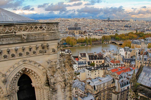 Paris vista do topo da Notre Dame