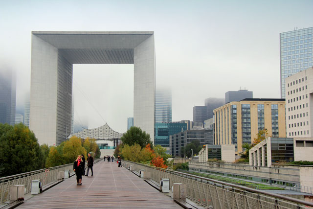 Grande arco visto de La Jetée