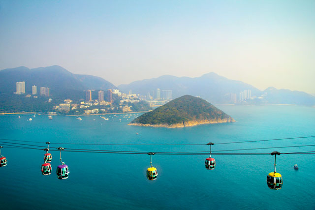 Ilha Middle Island, entre as baías Deep Water Bay e Repulse Bay, vista do The Summit, Ocean Park