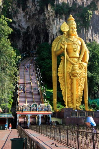 Estátua de Murugan, em Batu Caves