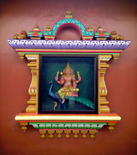 Sri Mahamariamman Temple (via Instagram)