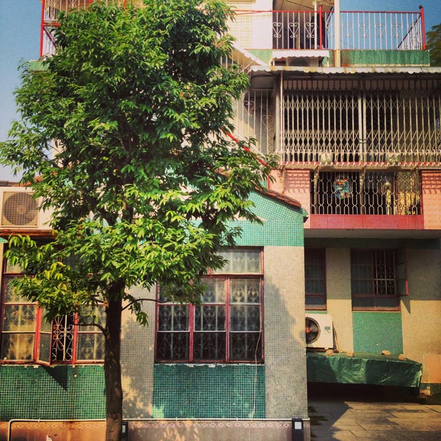 Habitação ao lado do Templo de Na Tcha (via Instagram)