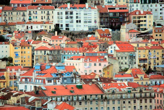 Lisboa vista do Miradouro de São Pedro de Alcântara