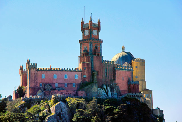Palácio da Pena visto do Castelo dos Mouros