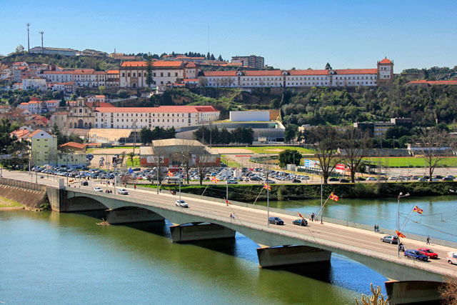 Rio Mondego e Ponte de Santa Clara vistos da Rua da Couraça Lisboa