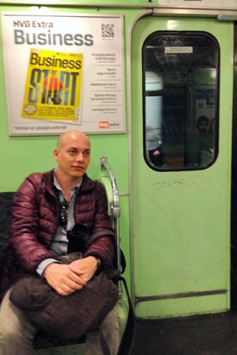 No metrô de Budapeste