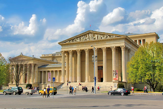Edifício do Szépművészeti Múzeum (Museu de Belas Artes)