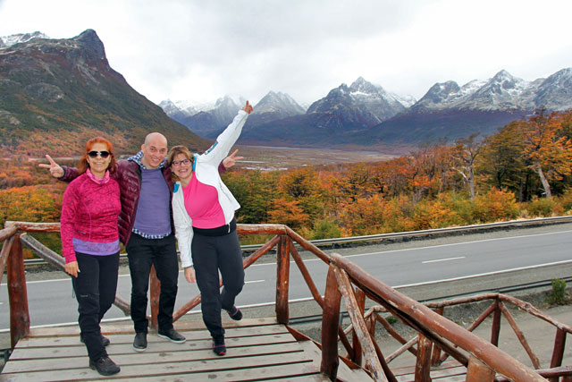 Isabel, eu e Cintia, no Mirador Río Olivia
