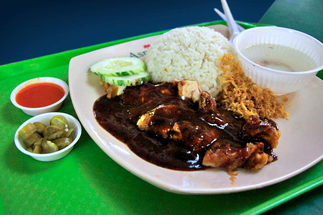 Comi chicken rice black pepper, no Maxwell Road Hawker Centre