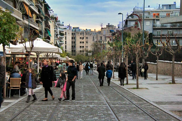 Rua Makrigianni, em Plaka