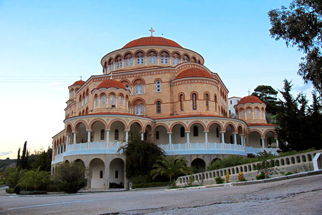 Monastério de Agios Nektarios, em Egina