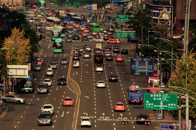 Via Sogong-ro, vista de dentro do teleférico da N Seoul Tower