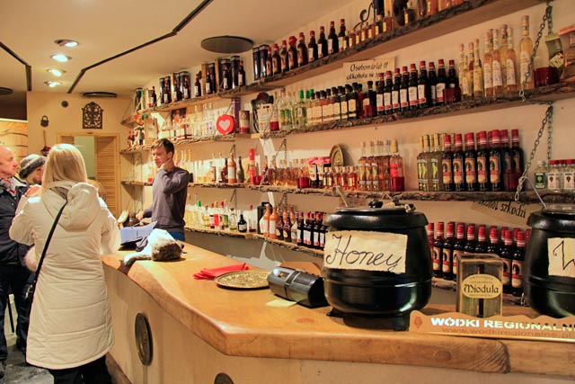 Loja de bebidas Staropolskie Trunki, na Rua Floriańska