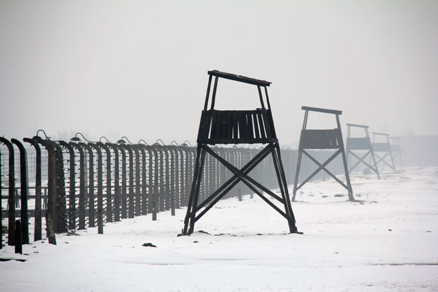 Torres de vigia, em Auschwitz II