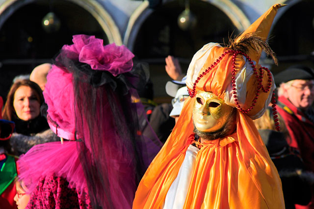 Foliões na Piazza San Marco