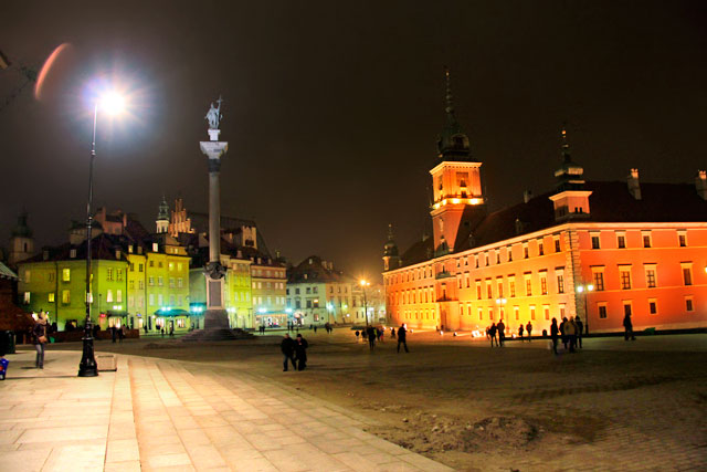 Praça do Castelo (plac Zamkowy), na CIdade Velha