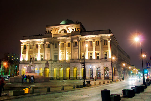 Palácio Staszic (Pałac Staszica), na Nowy Świat 