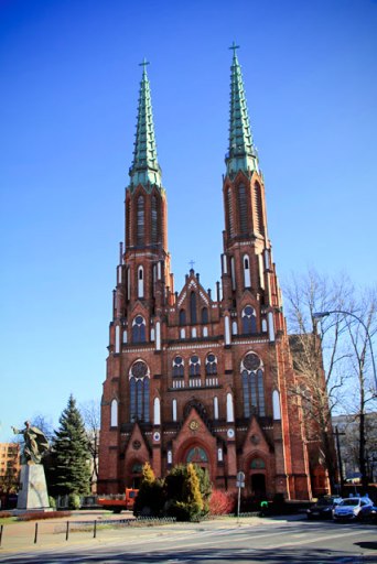 Catedral de São Miguel Arcanjo e São Floriano, o Mártir (Parafia Katedralna Św. Michała Archanioła i Św. Floriana Męczennika), em Praga