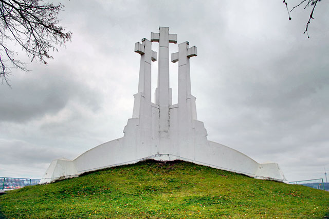 Monumento das Três Cruzes