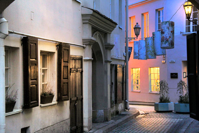 Rua Antokolskio, no Pequeno Gueto Judaico