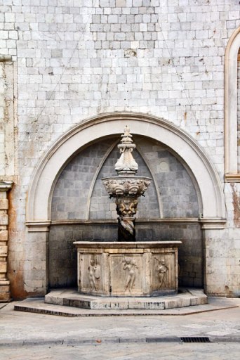 Pequena Fonte de Onófrio