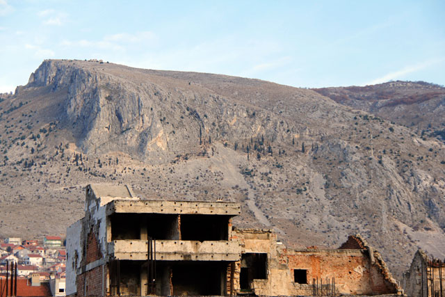 Edifício em ruínas na Bulevar